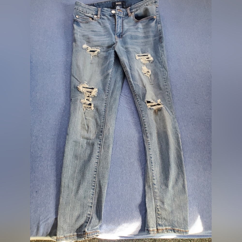 Aeropostale size 10 distressed high rise jeggings